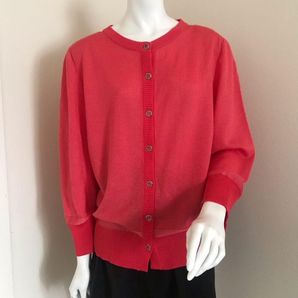 💯 Authentic St. John Cardigan